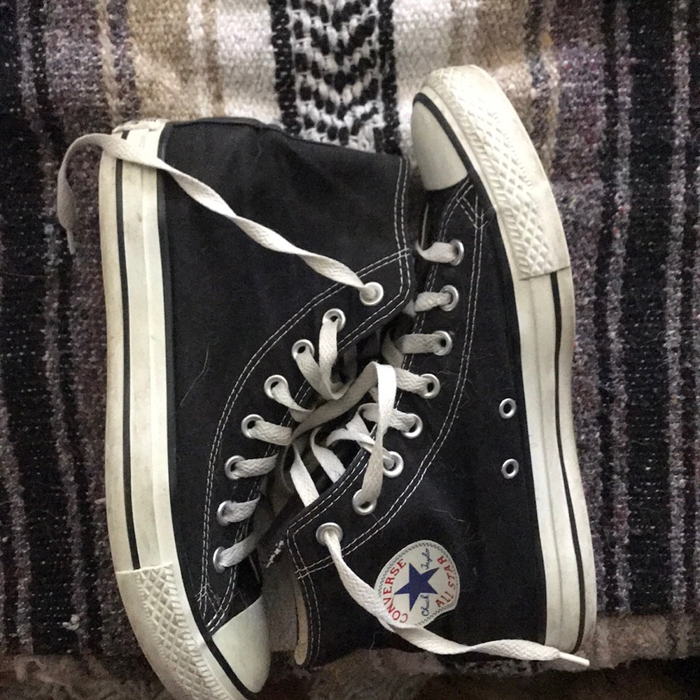 Black high top converse